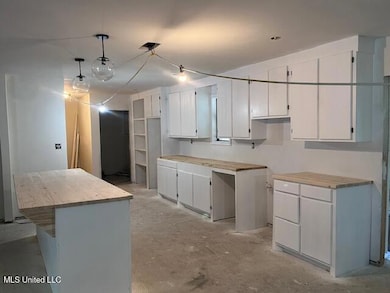 8834 Gary Rd, Byram, MS 39272 - photo 2