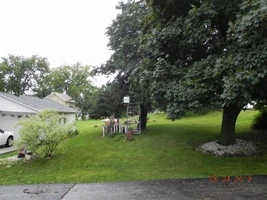 N4660 S Helenville Rd, Helenville, WI 53137 - photo 3