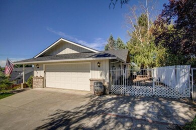 1747 Garden Dr, Medford, OR 97504 - photo 6