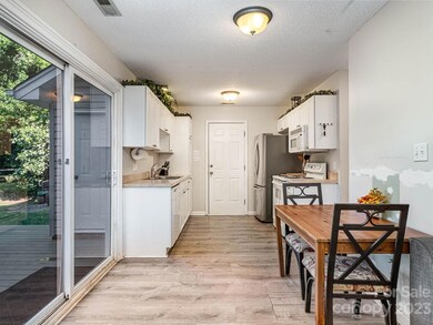 19511 S Main St, Cornelius, NC 28031 - photo 5