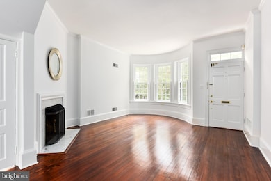 3140 Q St NW, Washington, DC 20007 - photo 5