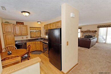 8 Horizon Ln, Troy, NY 12182 - photo 3