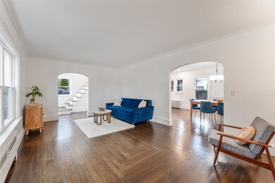 185 Lyman St, Pawtucket, RI 02860 - photo 5