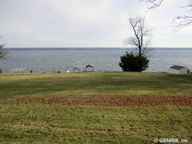View BEAUTIFUL LAKE VIEWS