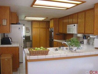 711 Knight Ct, Paso Robles, CA 93446 - photo 4