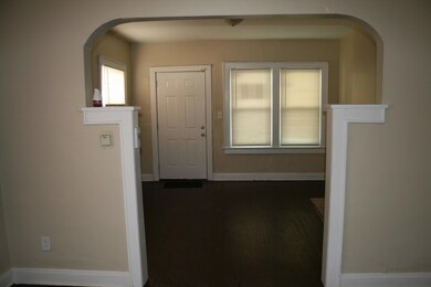 2729 Sullivant Living Room 4