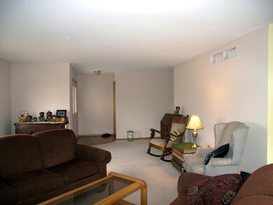 Living Rm 320 3rd St Circle (2).JPG
