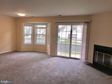 108 Lowell Ct unit 6, Princeton, NJ 08540 - photo 2
