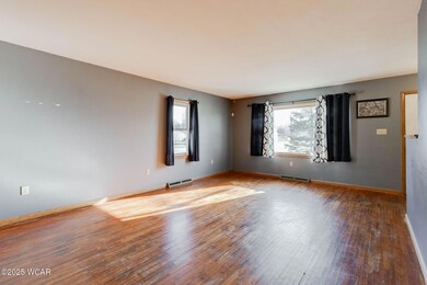 5-web-or-mls-2025 02 10 - 4320SouthgateB