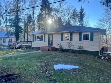 121 W Hendricks St, Beckley, WV 25801 - photo 2