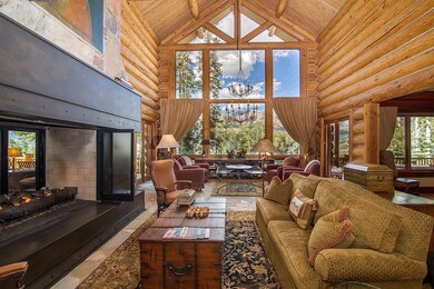 Great Room with Fireplace