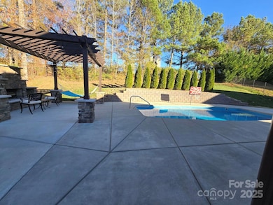 4018 Halyard Dr, Denver, NC 28037 - photo 2