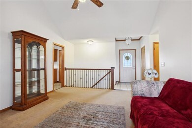 716 Meadow Ln, Raymore, MO 64083 - photo 4