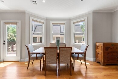 90 Babcock St unit 2, Brookline, MA 02446 - photo 4