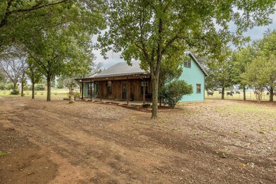 611 Double Tree Ln, Lipan, TX 76462 - photo 2