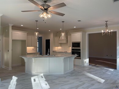 201 Buckhead Forest Dr, Warner Robins, GA 31088 - photo 3