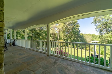 603 Hemlock Hills Dr, Franklin, NC 28734 - photo 5