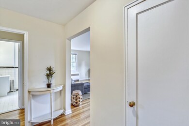 2219 Washington Ave unit 302, Silver Spring, MD 20910 - photo 6