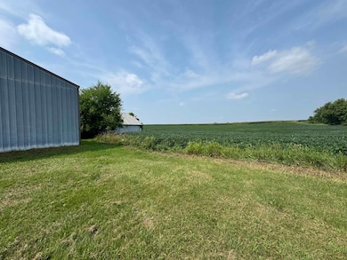 2333 Runway Dr, Waupaca, WI 54981 - photo 5