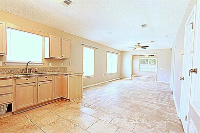 2404 Trailwood Dr, Cantonment, FL 32533 - photo 2