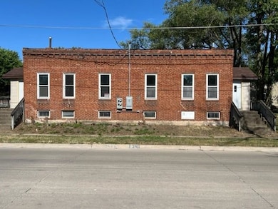 241-243 E 24th St.