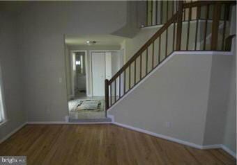 9416 Vineyard Haven Dr, Montgomery Village, MD 20886 - photo 4