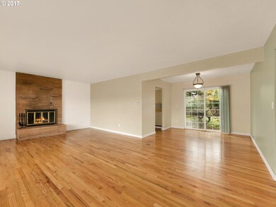 Living Room/Dining Room