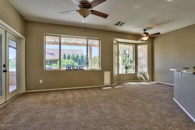 Professional Breakfast Nook