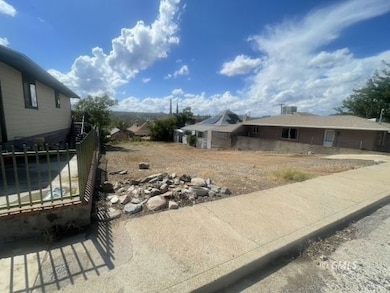 350 N Sutherland