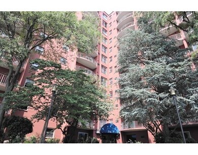 Sagamore Place Condominiums unit 218, Quincy, MA 02171 - photo 2