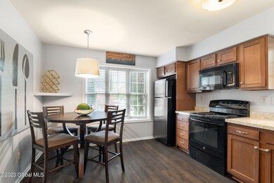 14 Deerwood Ct, Albany, NY 12208 - photo 6