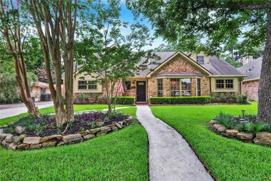 1039 Chamboard Ln, Houston, TX 77018 - photo 3