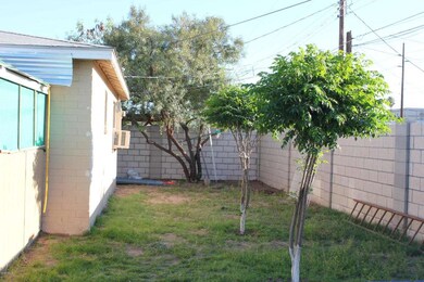 4714 N 50th Dr, Phoenix, AZ 85031 - photo 5