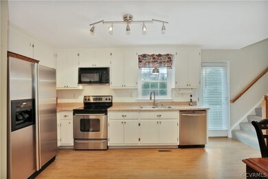 Stainless Steel Appliances - all under 5 years old