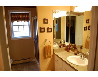 122 E Charlton Rd unit 2, Spencer, MA 01562 - photo 3