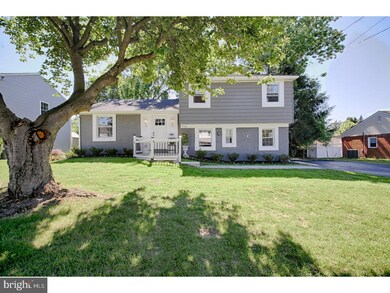 710 Lincoln Dr, Brookhaven, PA 19015 - photo 2