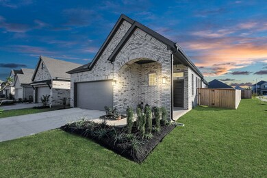 31127 Aumbrey Ivy Ct, Hockley, TX 77447 - photo 2