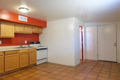 936 E Navajo Rd unit 4, Tucson, AZ 85719 - photo 2