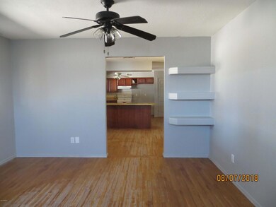 Family Room Shelveing