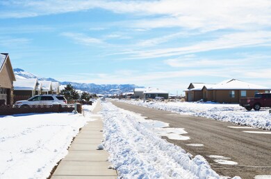 815 S 4375 W unit 3, Cedar City, UT 84720 - photo 3