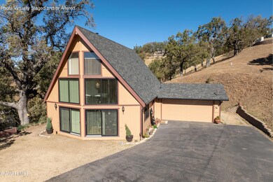 30320 Rollingoak Dr, Tehachapi, CA 93561 - photo 2