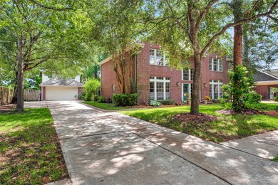 1301 Silverleaf Dr, Friendswood, TX 77546 - photo 4