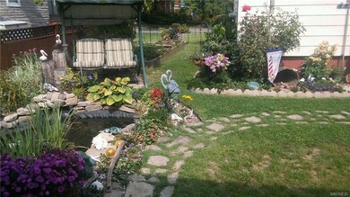 1307 Vanderbilt Ave, Niagara Falls, NY 14305 - photo 6