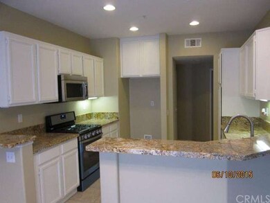 33535 Winston Way unit B, Temecula, CA 92592 - photo 4