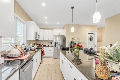 115 Selwyn St unit 1, Roslindale, MA 02131 - photo 6