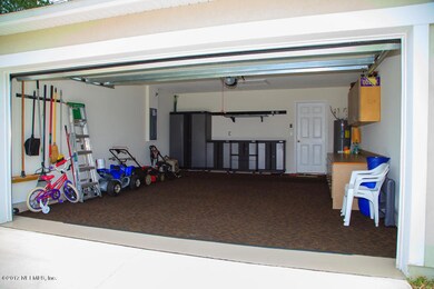 11962 Alexandra Dr, Jacksonville, FL 32218 - photo 6