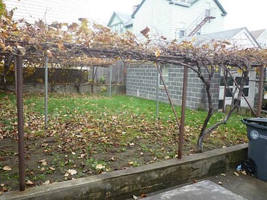 56 Preston St, Providence, RI 02906 - photo 3