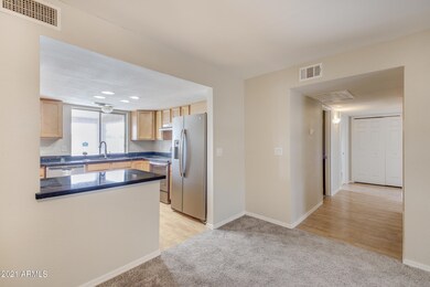 614 N Oracle Cir-8