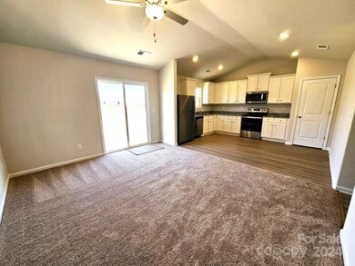 615 Maddox Dr, Shelby, NC 28152 - photo 3