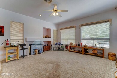 1492 West Straford Avenue-5